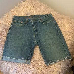 Mens Jean shorts size 28 or 29 waist